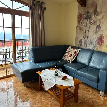 Vv Estrella Del Norte Apartmanhotel 3*